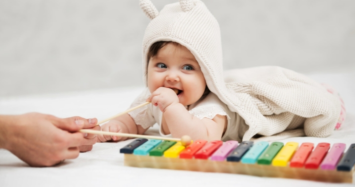 Musica-min Escuela infantil Mi Primer Cole Música